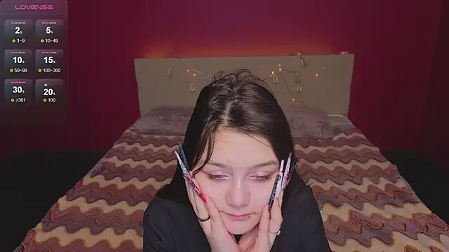 xxxnaughtyfoxyxxx online show from 7, 4, 2026