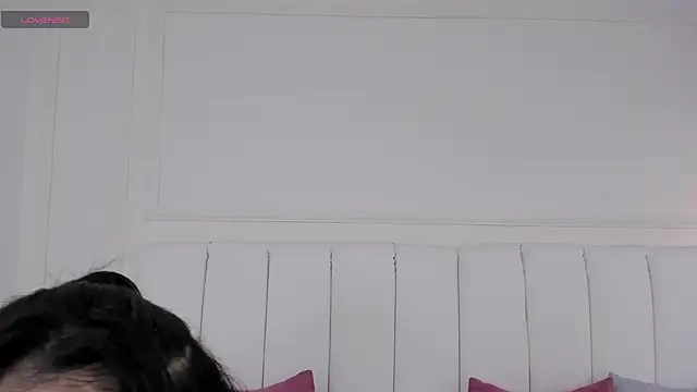 Snapshot of luna_velvvet chatting on 14, 1, 2026 luna velvvet online show from 14, 1, 2026