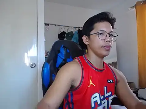 holly oreo online show from 18, 6, 2026