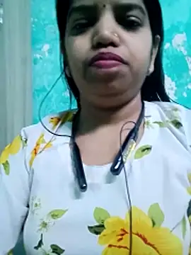 Snapshot of Shruty-11 chatting on 26, 2, 2026 Shruty-11 online show from 26, 2, 2026