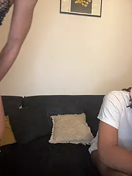 Kaly vibes online show from 4, 2, 2026