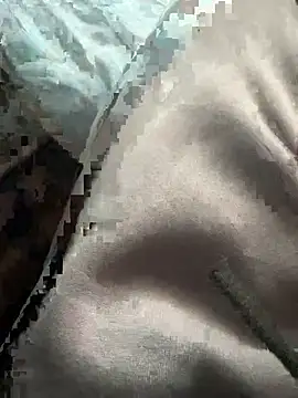 Snapshot of pitsho51 chatting on 5, 2, 2026 pitsho51 online show from 5, 2, 2026