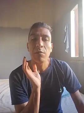 Rodrigohernan19 online show from 10, 4, 2026