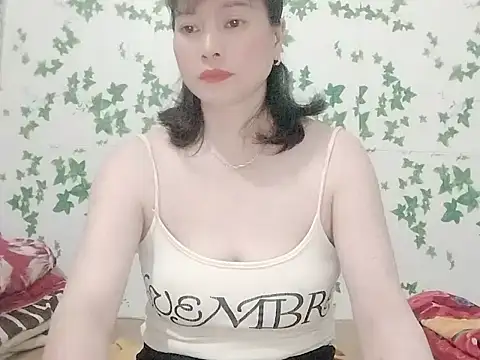 Snapshot of Sophie_sexy7 chatting on 5, 3, 2026 Sophie sexy7 online show from 5, 3, 2026