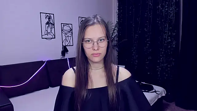 AyumiBlossom online show from 15, 4, 2026