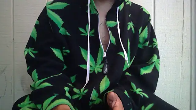 Snapshot of Lonelyboiatl chatting on 3, 5, 2026 Lonelyboiatl online show from 3, 5, 2026