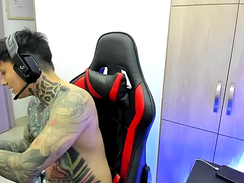 Chrissblack online show from 6, 1, 2026