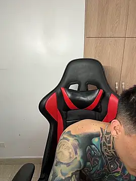 Chrissblack online show from 6, 3, 2026