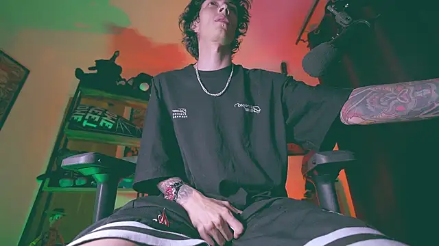 Olliver   y online show from 8, 7, 2026