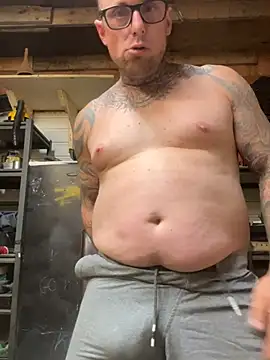 Snapshot of WIDBIGWHITECOCK chatting on 6, 7, 2026 WIDBIGWHITECOCK online show from 6, 7, 2026