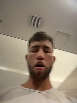 liam bronw online show from 10, 4, 2026