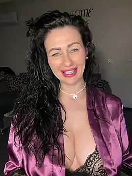 IRISWHITE17 online show from 16, 2, 2026