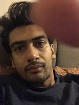 Snapshot of brown_leather chatting on 28, 3, 2026 brown leather online show from 28, 3, 2026