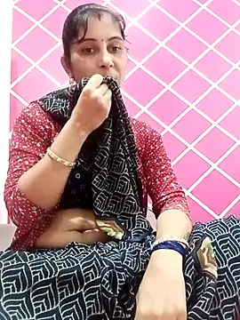 Hot ree85 online show from 8, 2, 2026