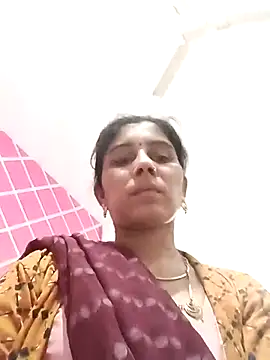 Hot ree85 online show from 21, 2, 2026