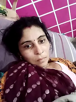 Hot ree85 online show from 22, 2, 2026