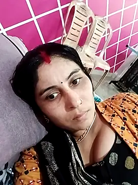 Hot ree85 online show from 23, 2, 2026