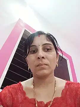 Snapshot of Hot_ree85 chatting on 12, 6, 2026 Hot ree85 online show from 12, 6, 2026