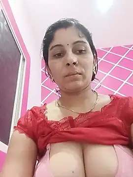 Snapshot of Hot_ree85 chatting on 1, 7, 2026 Hot ree85 online show from 1, 7, 2026