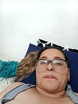 natalliecoopers online show from 6, 7, 2026