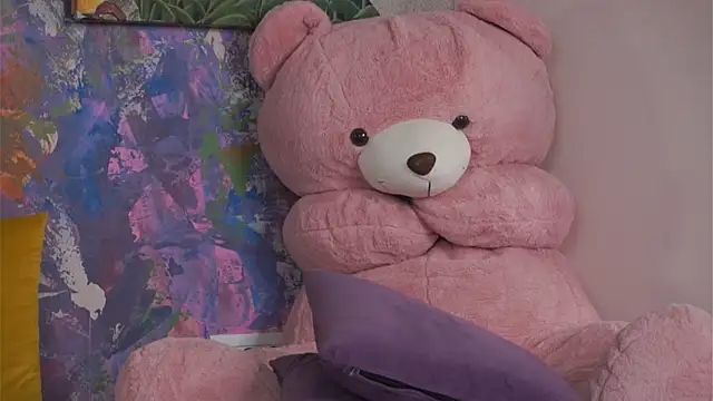 Ava Solis online show from 5, 4, 2026