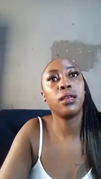 CocoButterxox online show from 29, 4, 2026