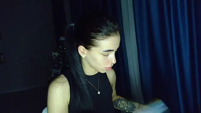 Vlada Elfie online show from 7, 1, 2026