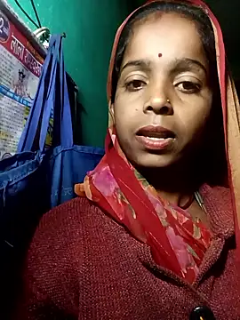 Snapshot of Alisha_beby143 chatting on 13, 1, 2026 Alisha beby143 online show from 13, 1, 2026