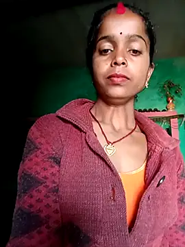 Snapshot of Alisha_beby143 chatting on 14, 1, 2026 Alisha beby143 online show from 14, 1, 2026