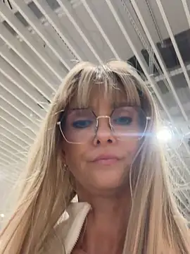 Snapshot of NaughtyNinky chatting on 16, 1, 2026 NaughtyNinky online show from 16, 1, 2026