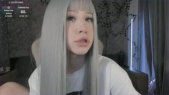 Necucubi02 online show from 10, 4, 2026