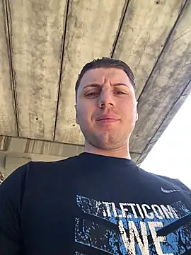 allee2206 online show from 25, 3, 2026