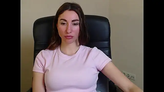 cammila horn online show from 18, 1, 2026