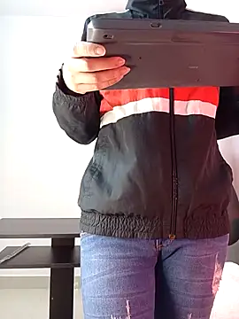 saray reesee online show from 16, 1, 2026