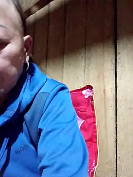 Snapshot of Agnes-baby chatting on 4, 2, 2026 Agnes-baby online show from 4, 2, 2026