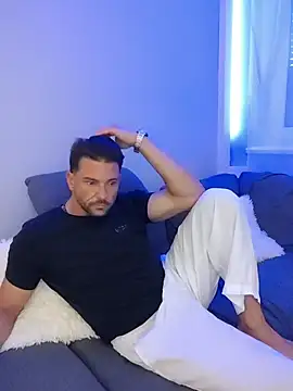 Angelo 33 online show from 9, 5, 2026
