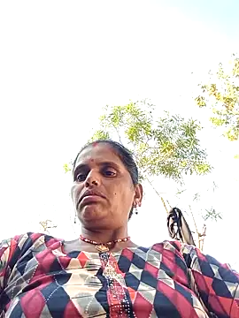 Manvi hote online show from 7, 2, 2026