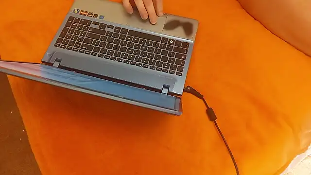 Spatgirl online show from 6, 2, 2026