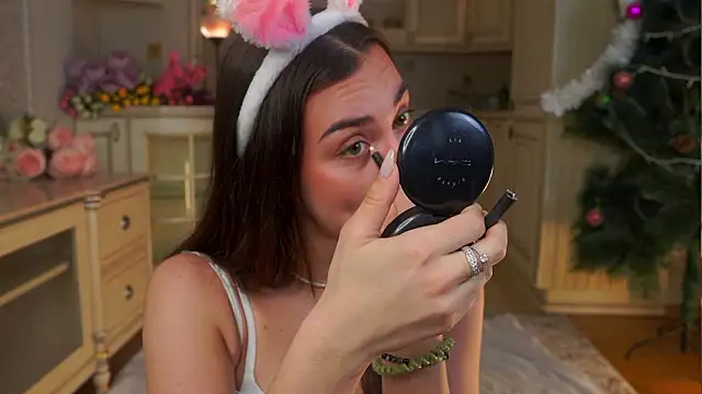 MinnaShummon online show from 14, 1, 2026