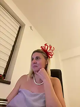 Amelia9798 online show from 9, 1, 2026