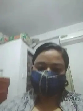 momo loves online show from 19, 2, 2026