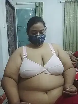 momo loves online show from 23, 2, 2026