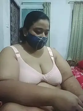 momo loves online show from 3, 5, 2026