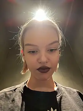 Snapshot of AshleyMur chatting on 3, 2, 2026 AshleyMur online show from 3, 2, 2026