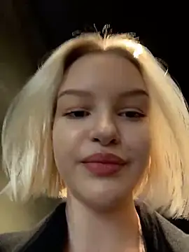 Snapshot of AshleyMur chatting on 21, 2, 2026 AshleyMur online show from 21, 2, 2026