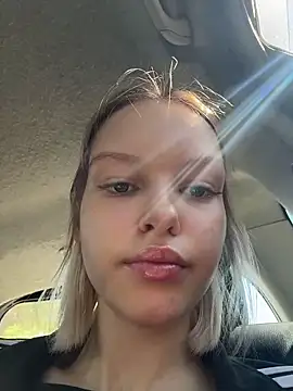 AshleyMur online show from 3, 6, 2026