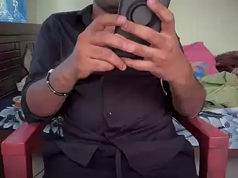 Snapshot of Ruthless_guyy chatting on 19, 1, 2026 Ruthless guyy online show from 19, 1, 2026