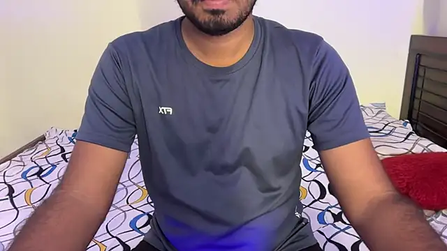 Snapshot of Ruthless_guyy chatting on 18, 4, 2026 Ruthless guyy online show from 18, 4, 2026