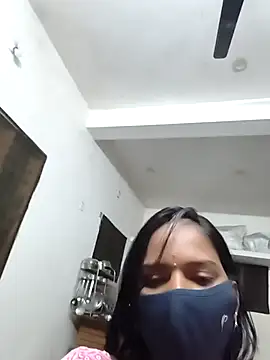 Tamil Hot Divya online show from 8, 1, 2026