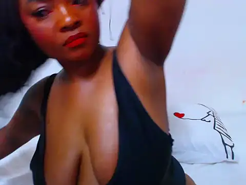 Snapshot of HONEYxPOT chatting on 4, 6, 2026 HONEYxPOT online show from 4, 6, 2026